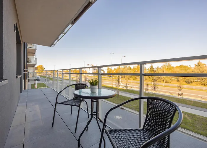 شقة Pileckiego With Parking & Balcony By Renters *