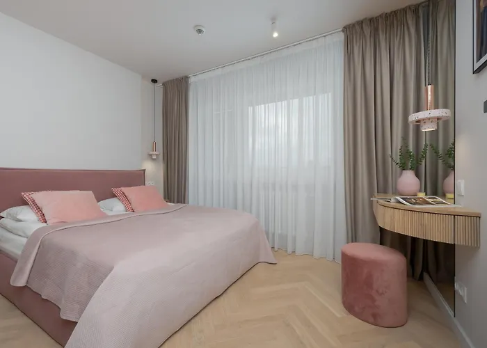 Pileckiego With Parking & Balcony By Renters *