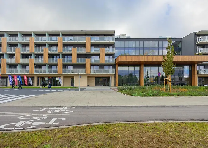 Pileckiego With Parking & Balcony By Renters